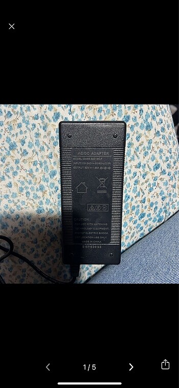 Adaptör
