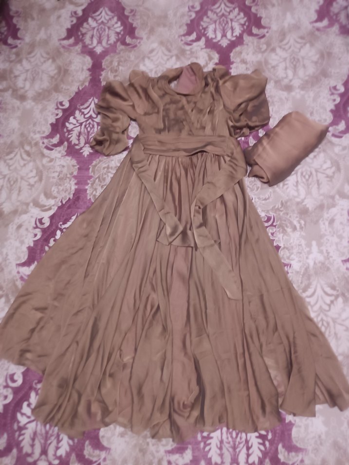 Bej Uzun Drapeli Kadın Abiye Elbise şal hediyedir - Görsel 2