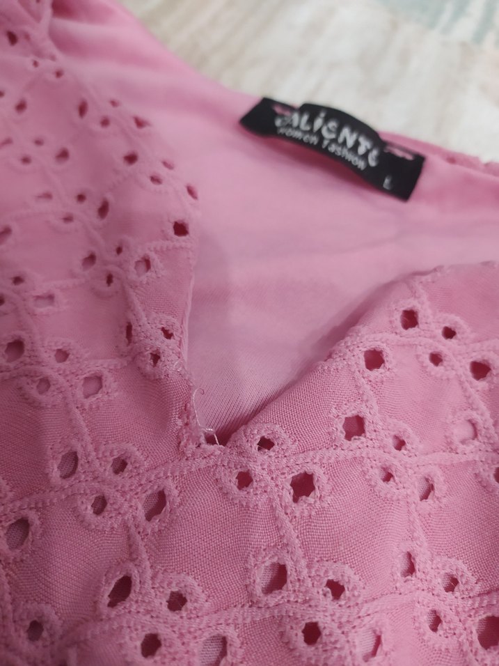 Pembe V Yaka Fırfırlı Uzun Elbise - Görsel 3