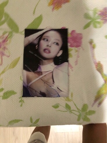 diğer Beden 4 adet fiyatı lisa jennie jisso rose poster