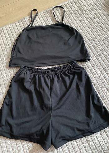 Diğer Siyah Dantelli Mini Askılı Pijama Takımı