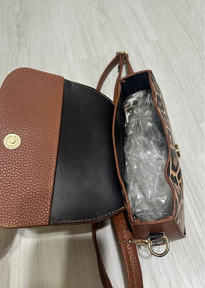 Askılı çanta - Görsel 3