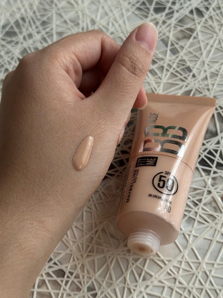 Maybelline Nude BB Krem SPF 50 Beige - Görsel 2