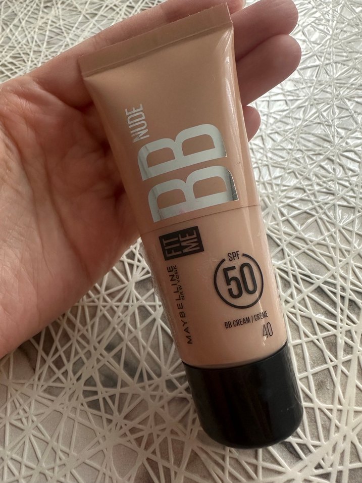 Maybelline Nude BB Krem SPF 50 Beige - Görsel 3