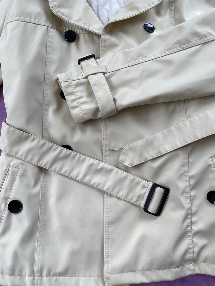 Düğmeli Beyaz Midi Kadın Trençkot - Görsel 3