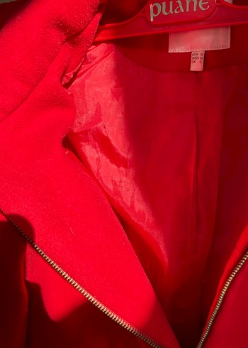 Kırmızı Fermuarlı Kaban - Görsel 4