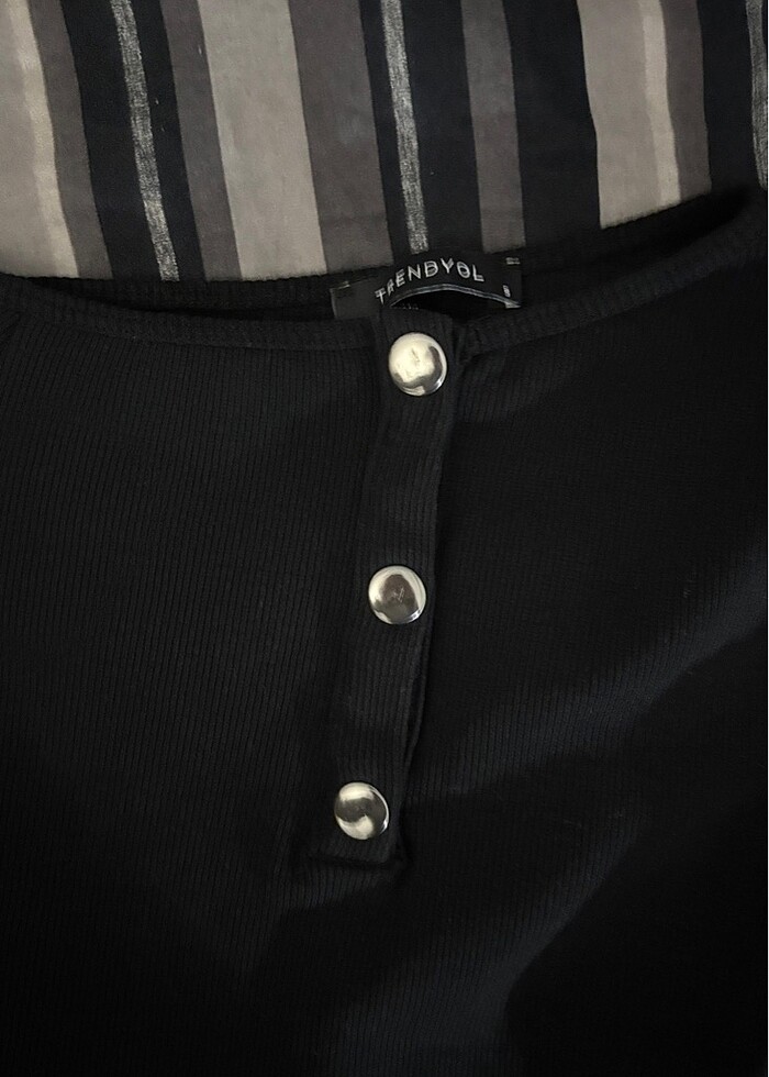 Trendyol uzun kollu üst - Görsel 2