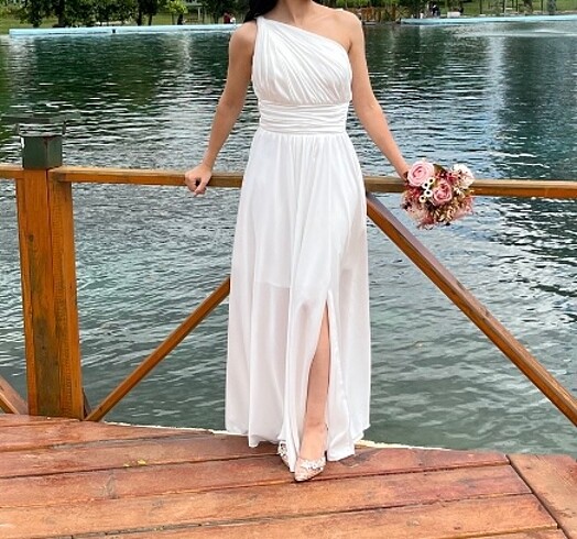 Nikah elbisesi