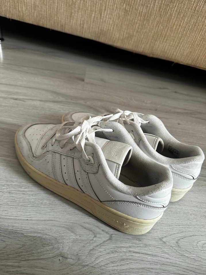 Adidas Erkek Spor Ayakkabı ( Rivalry Low ) - Görsel 2