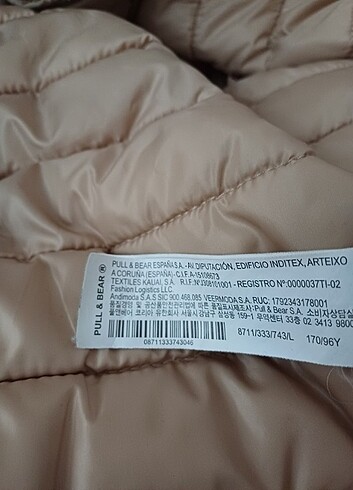 l Beden Pull & Bear Mont