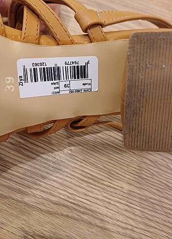 39 Beden Kısa topuklu ayakkabı