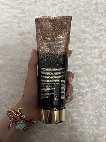 Victoria s Secret VİCTORİA?S SECRET BARE VANİLLA SHİMMER VÜCUT KREMİ