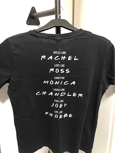 xs Beden siyah Renk h&m friends tişört
