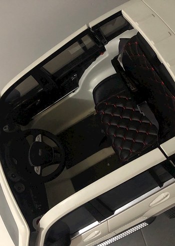 Beyaz Pilsan akülü  Araba - Görsel 3