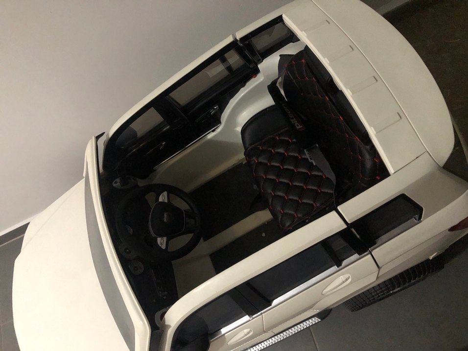 Beyaz Pilsan akülü  Araba - Görsel 3