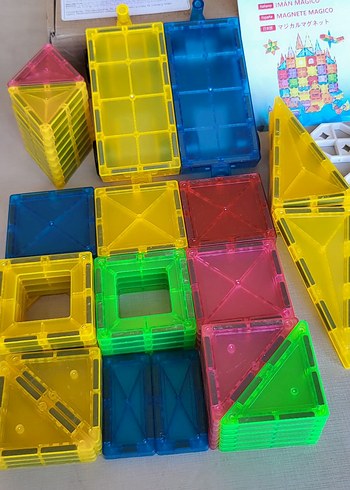 Beden Renk 75 PARÇA(5.5CM) Renkli Manyetik Eğitim Oyuncak Seti