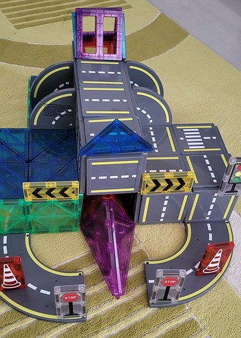 Diğer 54 PARÇA(7.5CM)Renkli Manyetik Bloklarla Eğitim Seti