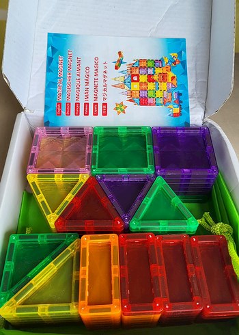 86 PARCA(5CM)Renkli Manyetik Eğitim Oyuncakları bloklar