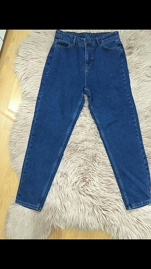 mom jean 