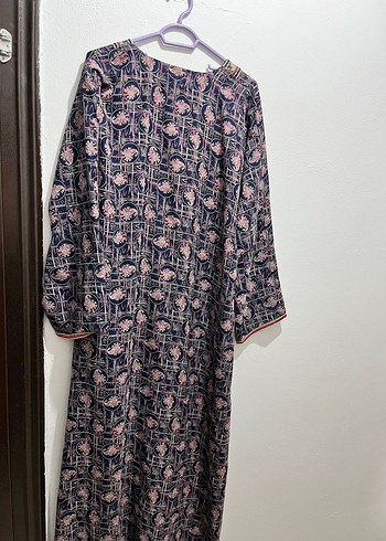 Bohem Desenli V Yaka Uzun Kollu Elbise - Görsel 4