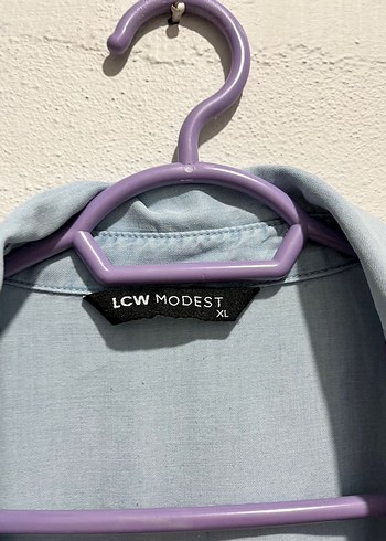 Düğmeli Uzun Kollu Denim Kadın Gömlek - Görsel 3