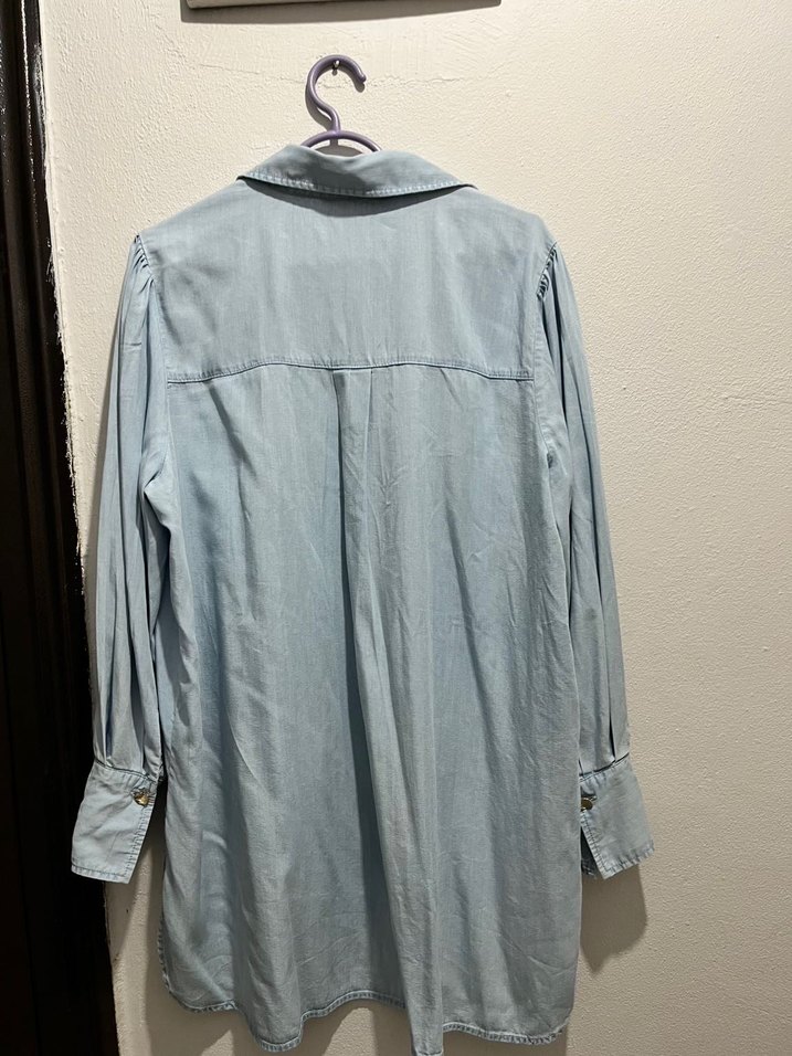 Düğmeli Uzun Kollu Denim Kadın Gömlek - Görsel 4