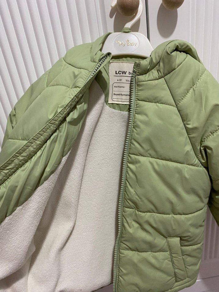 LCW Baby Kapüşonlu Basic Kız Bebek Mont - Görsel 4