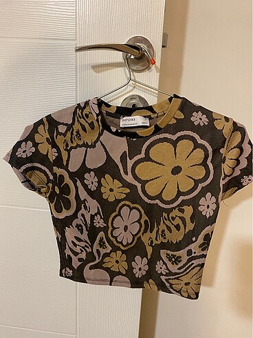 Bershka crop