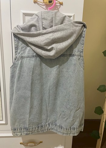 Kapşonlu kot yelek - Görsel 2