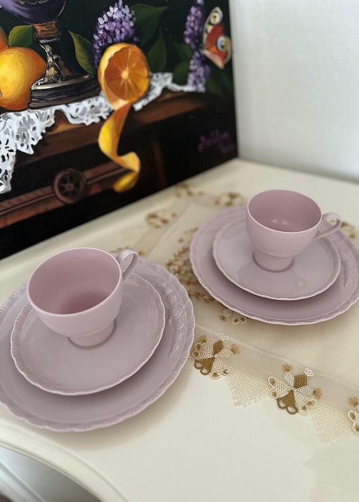 Çay fincanı ve pasta tabağı - Görsel 3