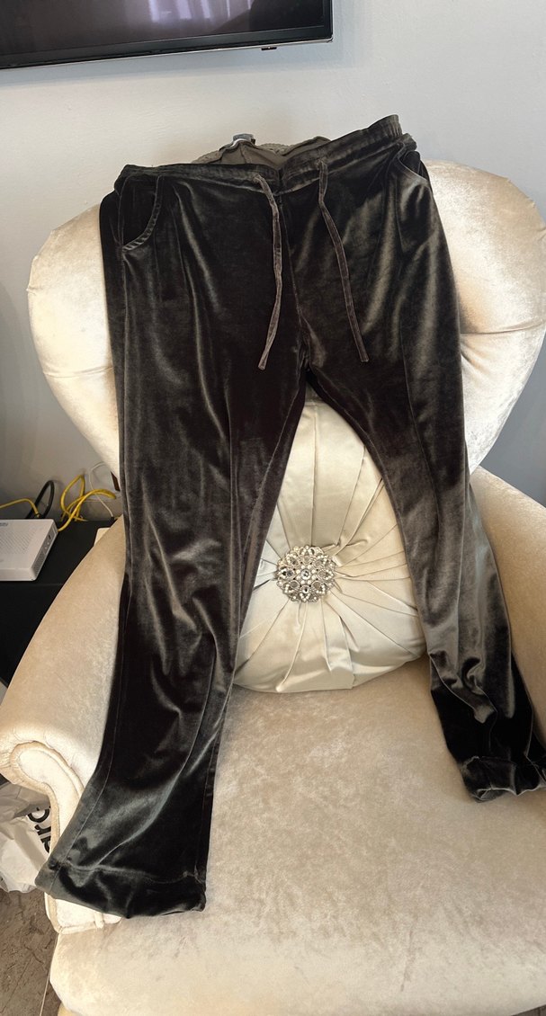 Kadın Gri Süet Kuşaklı Bol Paça Pantolon - Görsel 2