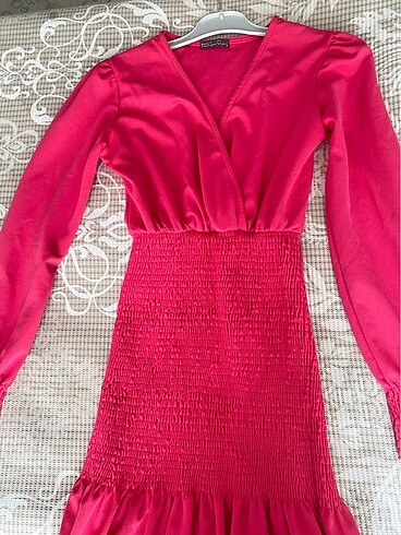 Pembe mini elbise