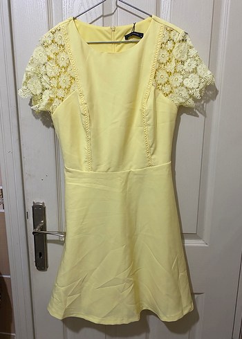 Trendyol & Milla Butteryellow Midi Elbise