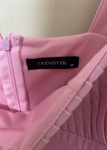 Trendyol & Milla Pembe Pliseli Askılı Midi Elbise