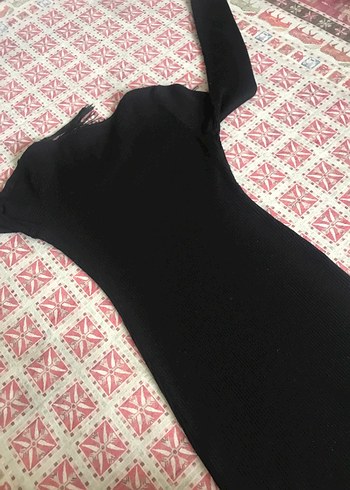 Siyah V Yaka Uzun Kollu Püsküllü triko elbise - Görsel 4