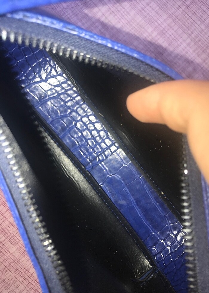 Lacivert deri görünümlü çanta - Görsel 3