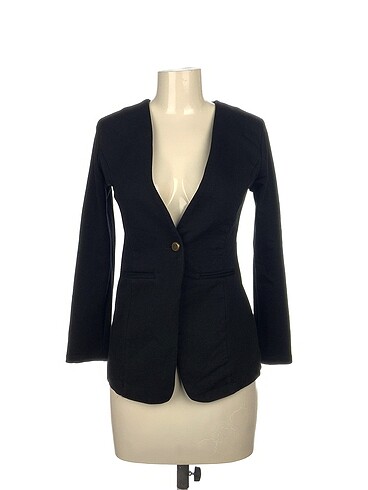 Diğer Blazer %70 İndirimli.