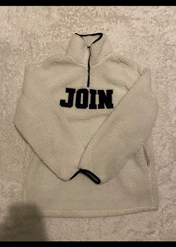 Beyaz Yüksek Yakalı Peluş Sweatshirt