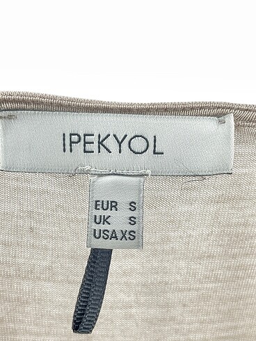 s Beden çeşitli Renk ipekyol Bluz %70 İndirimli.