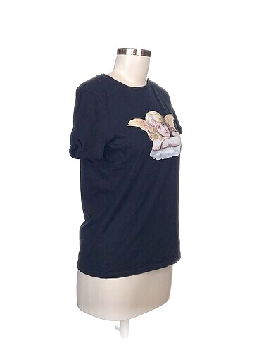 H&M H&M T-shirt %70 İndirimli.