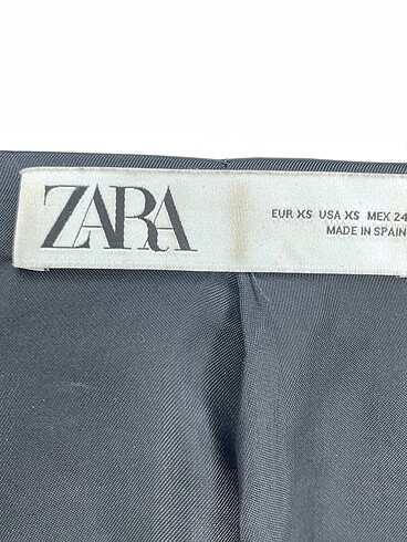 xs Beden siyah Renk Zara Blazer %70 İndirimli.