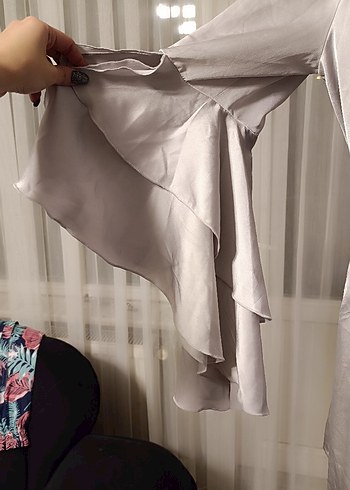 Gri Mini V Yaka Salaş Kadın tulum - Görsel 3