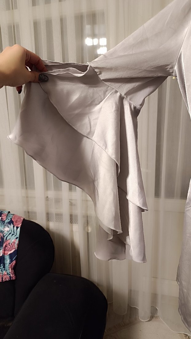 Gri Mini V Yaka Salaş Kadın tulum - Görsel 3