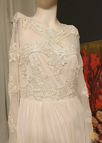 Vintage Nakışlı Uzun Kollu Beyaz Uzun Elbise - Görsel 2