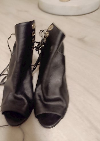 Siyah Deri Stiletto Topuklu Gotik Ayakkabı - Görsel 8