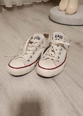 Converse 37