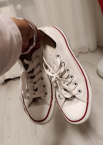 Beyaz Minimalist Kadın Spor Ayakkabı - Görsel 4