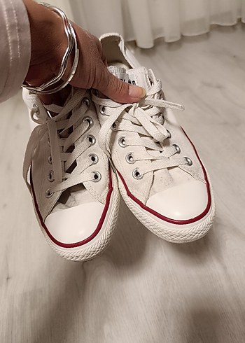 Beyaz Minimalist Kadın Spor Ayakkabı - Görsel 9