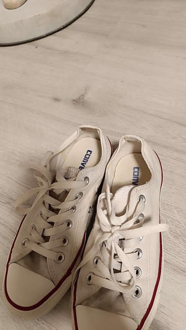 Beyaz Minimalist Kadın Spor Ayakkabı - Görsel 3