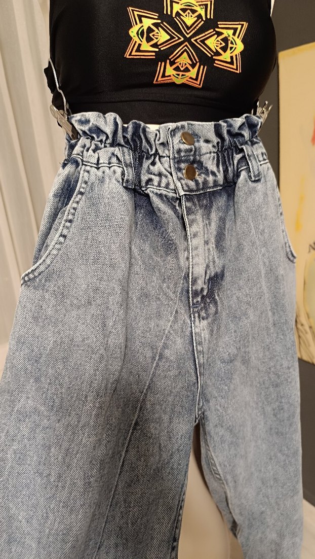 Kadın Gri Bol Kesim Kot Pantolon - Görsel 3